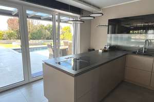 Modernes Einfamilienhaus mit traumhaftem Pool – Die vollständige Adresse der Immobilie erhältst du vom Anbieter., 49086 Widukindland, Osnabrück – Vorschaubild 23