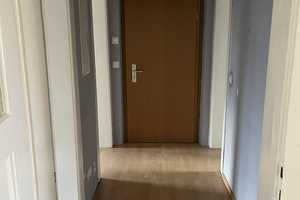 Renovierte 2-Zimmer-Wohnung – Ihr zentrales Zuhause mit Blick ins Grüne – Melanchthonstraße 17, 90443 Nürnberg – Vorschaubild 1