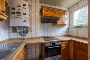 Kompakte Dachgeschosswohnung mit Entwicklungspotenzial – Die vollständige Adresse der Immobilie erhältst du vom Anbieter., 47798 Stadtmitte, Krefeld – Vorschaubild 5