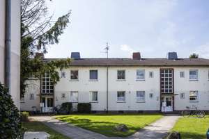Renovierte 3-Zimmer-Wohnung mit Balkon in ruhiger Lage