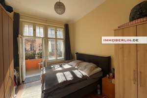 IMMOBERLIN.DE - Schöne Stuck-Altbauwohnung mit Südbalkon nahe dem Schlosspark – Die vollständige Adresse der Immobilie erhältst du vom Anbieter., 10585 Charlottenburg, Berlin – Vorschaubild 3