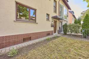 In ruhiger Lage: Freie, vielseitige Doppelhaushälfte mit 3 Wohnungen, Garage & Garten in Sandhofen! – Mannheim – Vorschaubild 3