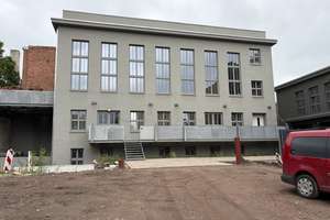 Einzigartiges Loft-Juwel mit „Charakter“ – Großzügige 4-Zimmer-Wohnung in historischer Fabrik