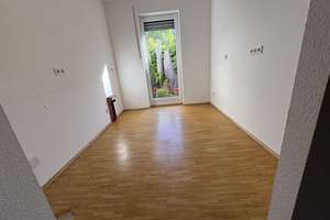 Tolle 2 Zimmer - Wohnung mit Terrasse, Parkett, hochwertiges Badezimmer und Gäste - WC – Bremer Straße 16, 44135 Kaiserbrunnen, Dortmund – Vorschaubild 3