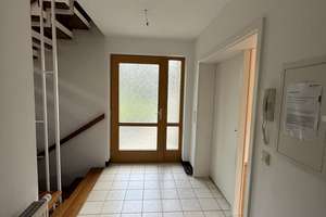 Sofort verfügbare Doppelhaushälfte mit Garten in ruhiger Wohnlage von Nürnberg-Brunn – Die vollständige Adresse der Immobilie erhältst du vom Anbieter., 90475 Brunn, Nürnberg – Vorschaubild 5
