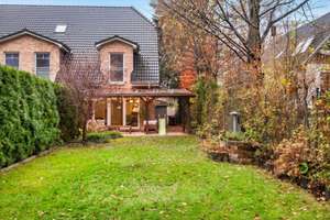 Modernes, neuwertiges Reihenendhaus im Alstertal – Die vollständige Adresse der Immobilie erhältst du vom Anbieter., 22399 Poppenbüttel, Hamburg – Vorschaubild 2