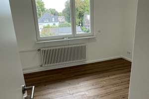 Modernisierte 3-Zimmer-Wohnung in Lichterfelde – inkl. Stellplatz direkt vor der Haustür – Die vollständige Adresse der Immobilie erhältst du vom Anbieter., 12203 Lichterfelde, Berlin – Vorschaubild 10