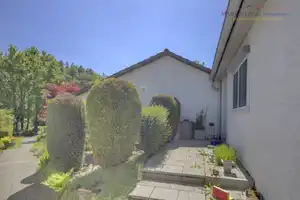 SCHÖNES REIHENENDHAUS MIT TRAUMHAFTEM GARTEN + TERRASSE UND GARAGE – Heilbronn (Kreis) – Vorschaubild 14