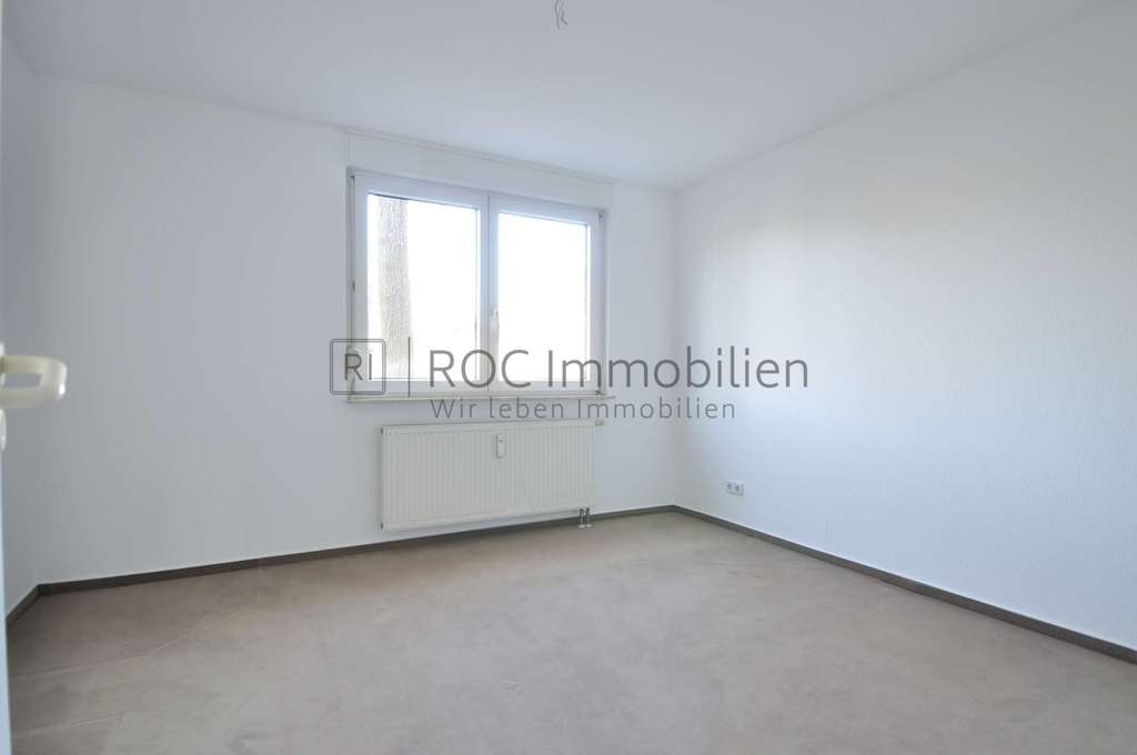 Immobilie in Eichwalde - Großzügige und helle Wohnung mit Balkon ins Grüne! Brandenburg-Eichwalde - Bild 3