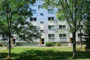 Wunderschöne Maisonettewohnung mit 2 Balkonen – Faleska-Meinig-Str. 90, 9122 Markersdorf, Chemnitz – Vorschaubild 2