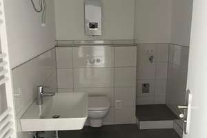 Bismarckstr. 90, Helle, renovierte 3-Zimmer Wohnung mit Dachterrasse und Balkon in Remscheid – Bismarckstraße 90, 42859 Zentralpunkt, Remscheid – Vorschaubild 15