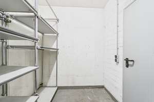 Gepflegtes Penthouse in attraktiver Wohnlage von Köln mit großzügiger Dachterrasse! – Ober Buschweg 1A, 50999 Sürth, Köln – Vorschaubild 28
