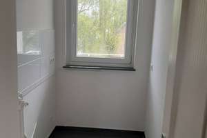 Schöne 1 Zimmer Wohnung mit Balkon in Uetersen | 29,30 m² – Ahornweg 18, 25436 Uetersen – Vorschaubild 4