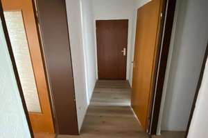 Helle 4 Zi. Wohnung im 1. OG li. in Mehrfamilienhaus – Ferdinandstr. 1, 45889 Bismarck, Gelsenkirchen – Vorschaubild 7