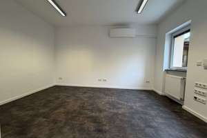 Seltene Gelegenheit: Kernsaniertes Zweifamilienhaus plus Baurecht für 3 weitere Einheiten – 60435 Eckenheim, Frankfurt am Main – Vorschaubild 9