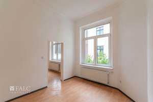 „Mitten in Krefeld, mitten im Leben – großzügige Wohnung mit Charakter, Charme & Erkerbonus!“ – Die vollständige Adresse der Immobilie erhältst du vom Anbieter., 47798 Stadtmitte, Krefeld – Vorschaubild 14