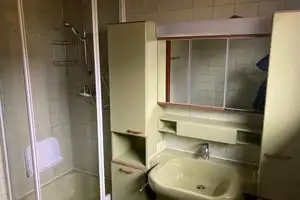 Einfamilienhaus mit großen Grundstück in Auerbach/Opf. – Bulagstraße 7, 91275 Amberg-Sulzbach (Kreis) – Vorschaubild 15