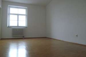 seltene Gelegenheiheit! 4-Zimmerwohnung mit 2-Balkonen in gepflegter Familiefreundlicher Wohnanlage! – Fritz-Reuter-Straße 57, 1097 Pieschen-Nord/Trachenberge, Dresden – Vorschaubild 7