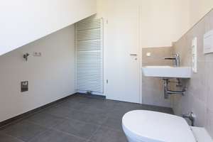 Ihr neues Zuhause im Kölner Süden: Sanierte 3-Zimmer-Dachgeschosswohnung nahe Vorgebirgspark – Vorgebirgstraße 334, 50969 Zollstock, Köln – Vorschaubild 15