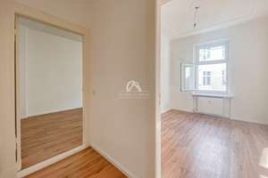 MOABIT - ZENTRAL UND RUHIG! SCHÖNE UND GEPFLEGTE ALTBAUWOHNUNG IM GARTENHAUS! PROVISIONSFREI! – Alt-Moabit 126, 10557 Moabit, Berlin – Vorschaubild 7