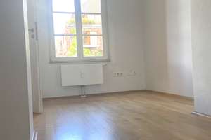 Gehobene 3-Zimmer-Wohnung im 1. OG mit zwei großen Balkonen in begehrtem Baudenkmal – Tannenstraße 24a, 40476 Derendorf, Düsseldorf – Vorschaubild 22