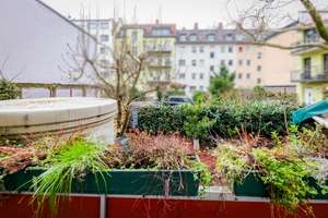 Frankfurt-Ostend: Gut-geschnittene 4 Zimmer-Gartenwohnung im historischen Altbau -  direkt an der EZ – 60314 Ostend, Frankfurt am Main – Vorschaubild 9