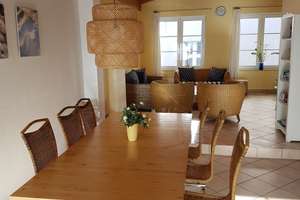 4- Zimmer Wohnung über 2 Etagen mitten in Warnemünde – Mühlenstr. 8, 18119 Seebad Warnemünde, Rostock – Vorschaubild 1