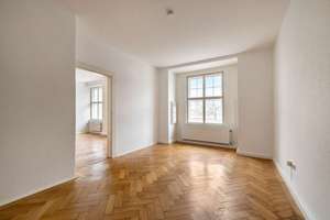Historischer Charme: Stilvolle Altbauwohnung mit flexiblem Raumangebot – Die vollständige Adresse der Immobilie erhältst du vom Anbieter., 81541 Obere Au, München – Vorschaubild 2