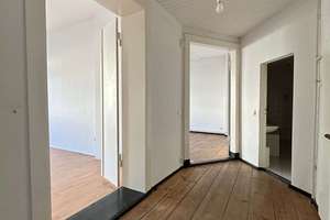 Lichtdurchflutete, bezugsfreie 2-Zimmer-Altbauwohnung in begehrter Kreuzberger Lage! – Urbanstraße 5, 10961 Kreuzberg, Berlin – Vorschaubild 11