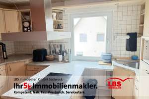Idyllisches Haus mit Balkon und großem Garten in Ettlingen – Die vollständige Adresse der Immobilie erhältst du vom Anbieter., 76275 Ettlingen – Vorschaubild 5