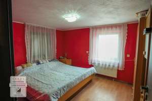 Platzwunder für Familie oder Monteure – teilsaniert, 7 Schlafzimmer – Die vollständige Adresse der Immobilie erhältst du vom Anbieter., 86703 Rögling – Vorschaubild 12