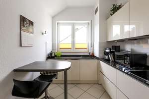 Einziehen und wohlfühlen: Attraktive Dachgeschosswohnung mit sonnigem Balkon und Tageslichtbad – 45472 Heißen, Mülheim an der Ruhr – Vorschaubild 10