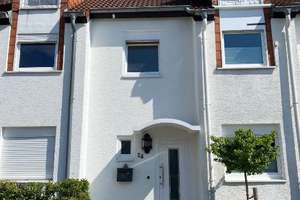 Schönes RMH mit Garten in Rösrath-Stümpen