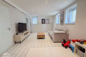 Attraktive 2,5-Zimmer Wohnung mit Einbauküche und Fußbodenheizung! – Augsburgerstraße 589, 70329 Obertürkheim (Ortsteil), Stuttgart – Vorschaubild 4