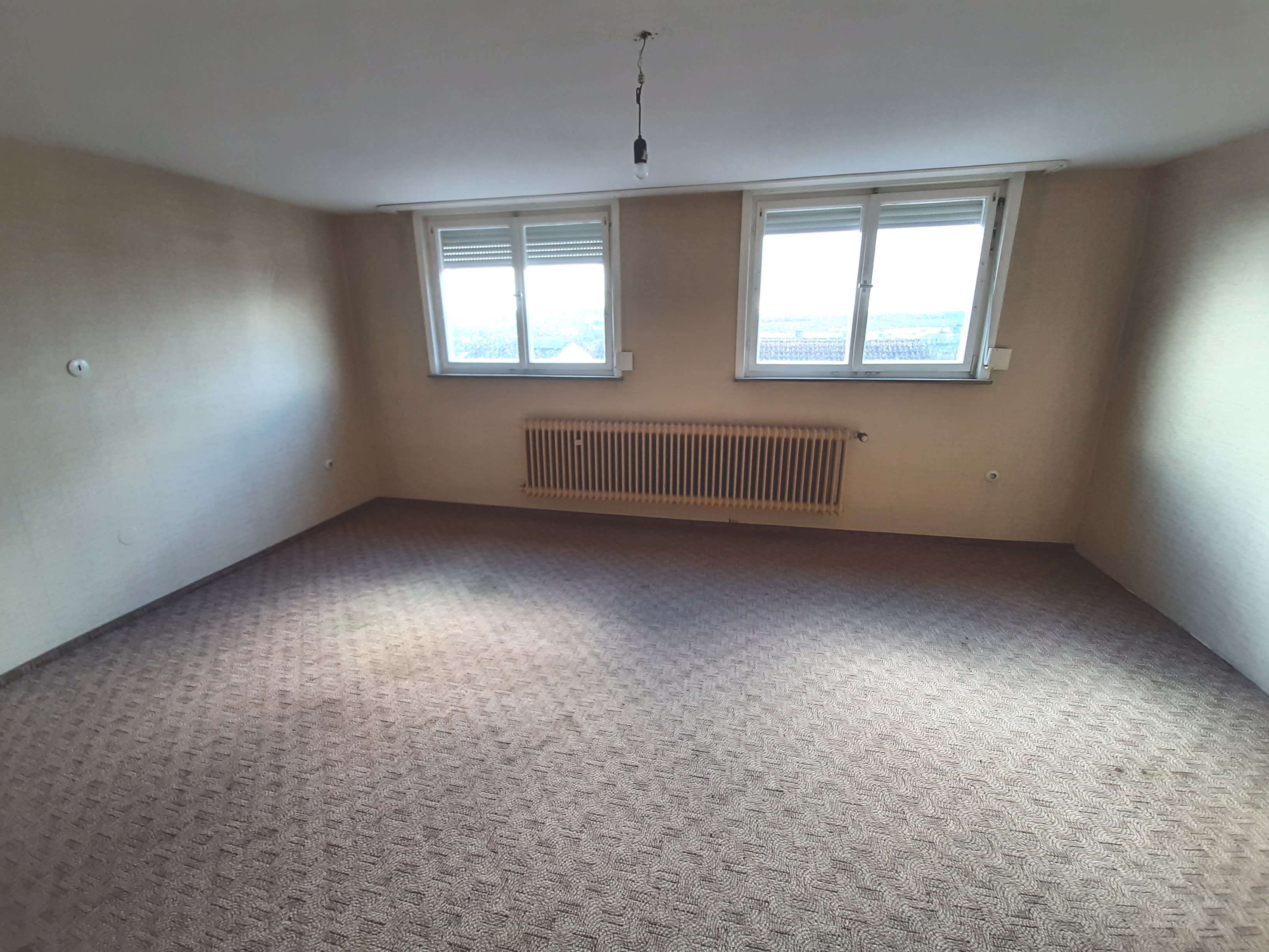 Immobilie in Illingen - Großzügiges Einfamilienhaus in Bestlage von Illingen! - Bild 2