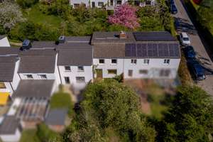 Charmantes Reihenmittelhaus sucht neue Ideen – Die vollständige Adresse der Immobilie erhältst du vom Anbieter., 22607 Groß Flottbek, Hamburg – Vorschaubild 8