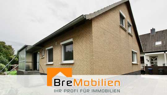 Bild von Provisionsfrei! Zweifamilienhaus auf 953 m² Grundstück in Alt-Osterholz (Kuhkampsiedlung)