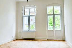 Vollständig modernisierte Altbauwohnung mit großzügigem Grundriss und Balkon – Die vollständige Adresse der Immobilie erhältst du vom Anbieter., 10247 Friedrichshain, Berlin – Vorschaubild 2