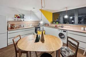 Bezugsfreie 2-Zimmer-Maisonettewohnung in Bestlage von Fürth – Die vollständige Adresse der Immobilie erhältst du vom Anbieter., 90762 Stadtpark, Stadtgrenze, Fürth – Vorschaubild 4