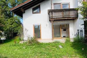 Saniertes Einfamilienhaus (DHH) mit Garage in Ampfing - provisionsfrei – Die vollständige Adresse der Immobilie erhältst du vom Anbieter., 84539 Ampfing – Vorschaubild 3