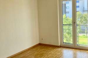 Helle 3-Zimmerwohnung mit EBK Nähe ZKM – Brauerstraße 41, 76137 Südweststadt, Karlsruhe – Vorschaubild 2