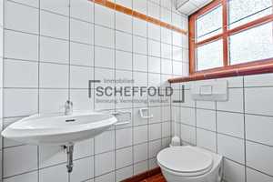 Einmaliges Wohnambiente! Großzügiges Einfamilienhaus mit Einliegerwohnung, Garten & zentraler Lage – Neu-Ulm (Kreis) – Vorschaubild 13
