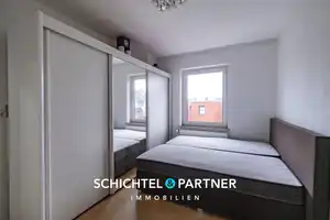 Ohlenhof | Clever geschnittenes Zweifamilienhaus mit Balkon und Terrasse – Bremen – Vorschaubild 9