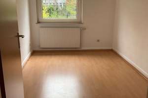 3,5 Raum Wohnung in der Essener Innenstadt, gegenüber dem Rathaus. Garage verfügbar. – Immestraße 21, 45127 Ostviertel, Essen – Vorschaubild 6