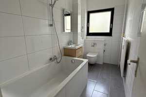 Bright Fully Furnished 2-Room Apartment with Balcony – Belfaster Straße 52, 13349 Berlin – Vorschaubild 13