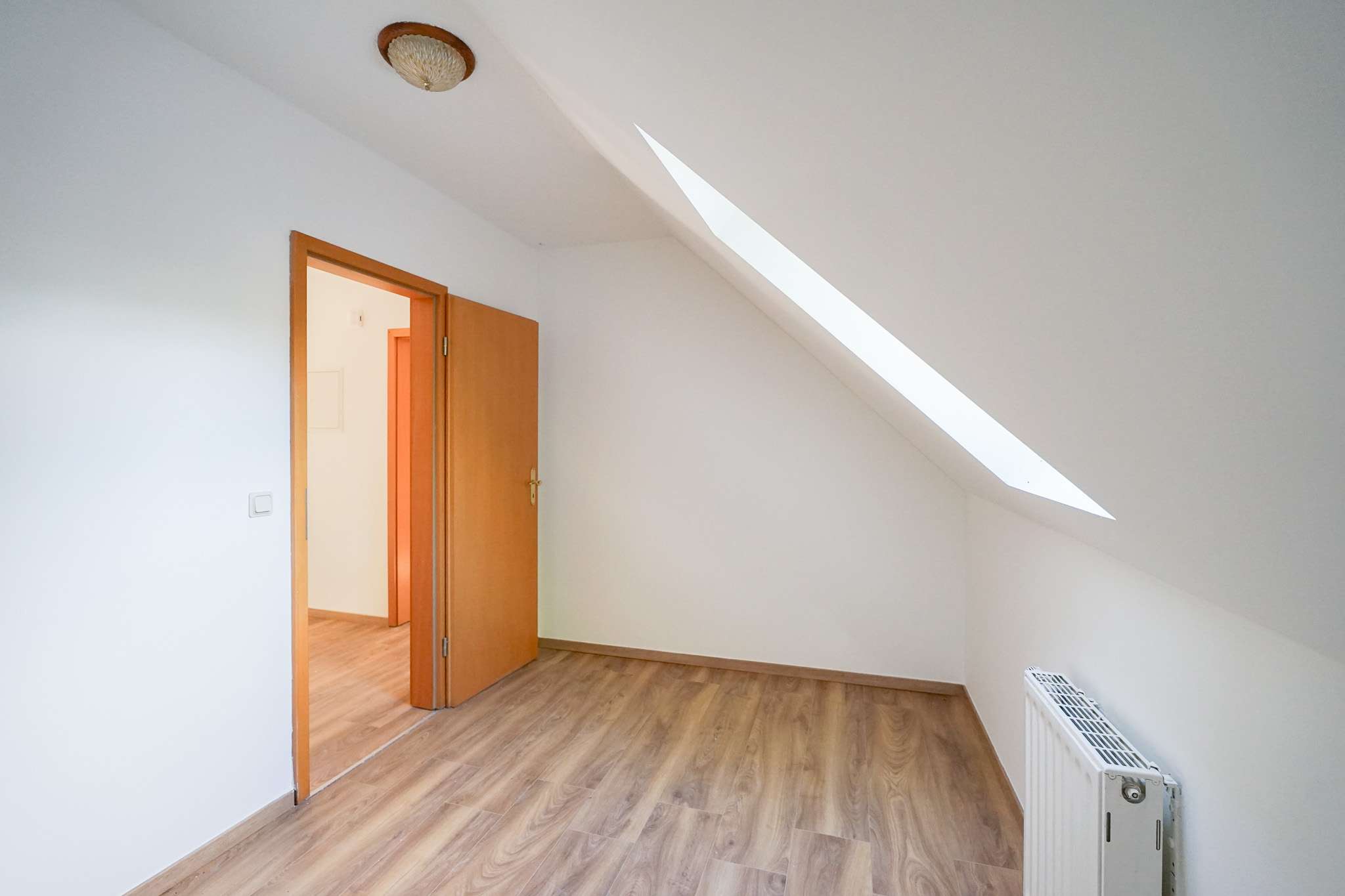 Immobilie in Am Mellensee - 6 Zimmer für die gesamte Familie | 153 m² in grüner Umgebung und Seenähe - Bild 2