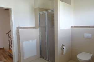 +++MODERNES REIHENECKHAUS+NEUWERTIG+5 ZIMMER+GÄSTE-WC+SOLAR+FBH+.V.M.!!!+++ – 4509 Delitzsch – Vorschaubild 6