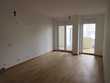 Exklusive, neuwertige 2-Zimmer-Hochparterre-Wohnung mit Balkon/Terrasse mit Gartenanteil in Erlangen