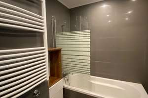 🏠 Attraktiv & bezugsfrei: 3,5-Zimmer-Wohnung mit Balkon, Einbauküche und Stellplatz – 40239 Düsseltal, Düsseldorf – Vorschaubild 12