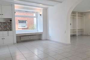 Maisonettewohnung (rd. 230 m²) in Bestlage von Essen - Stadtwald: eigener Garten, Balkon & Kamin – Die vollständige Adresse der Immobilie erhältst du vom Anbieter., 45134 Stadtwald, Essen – Vorschaubild 7
